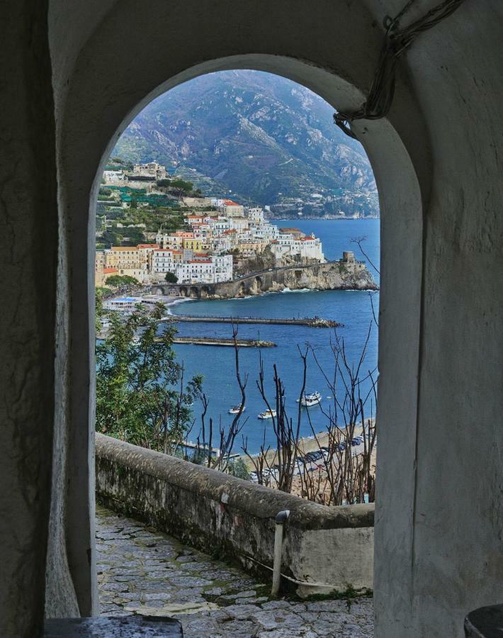 Chez Amelie Villa Amalfi Exterior photo