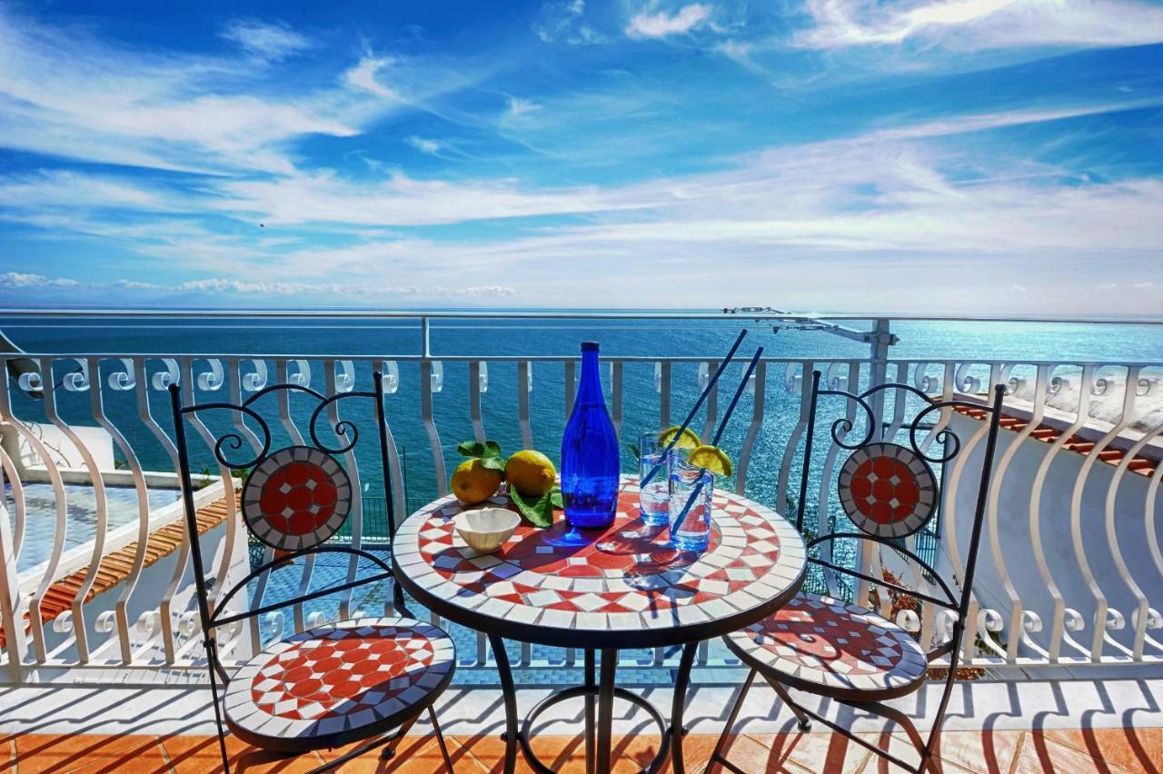 Chez Amelie Villa Amalfi Exterior photo